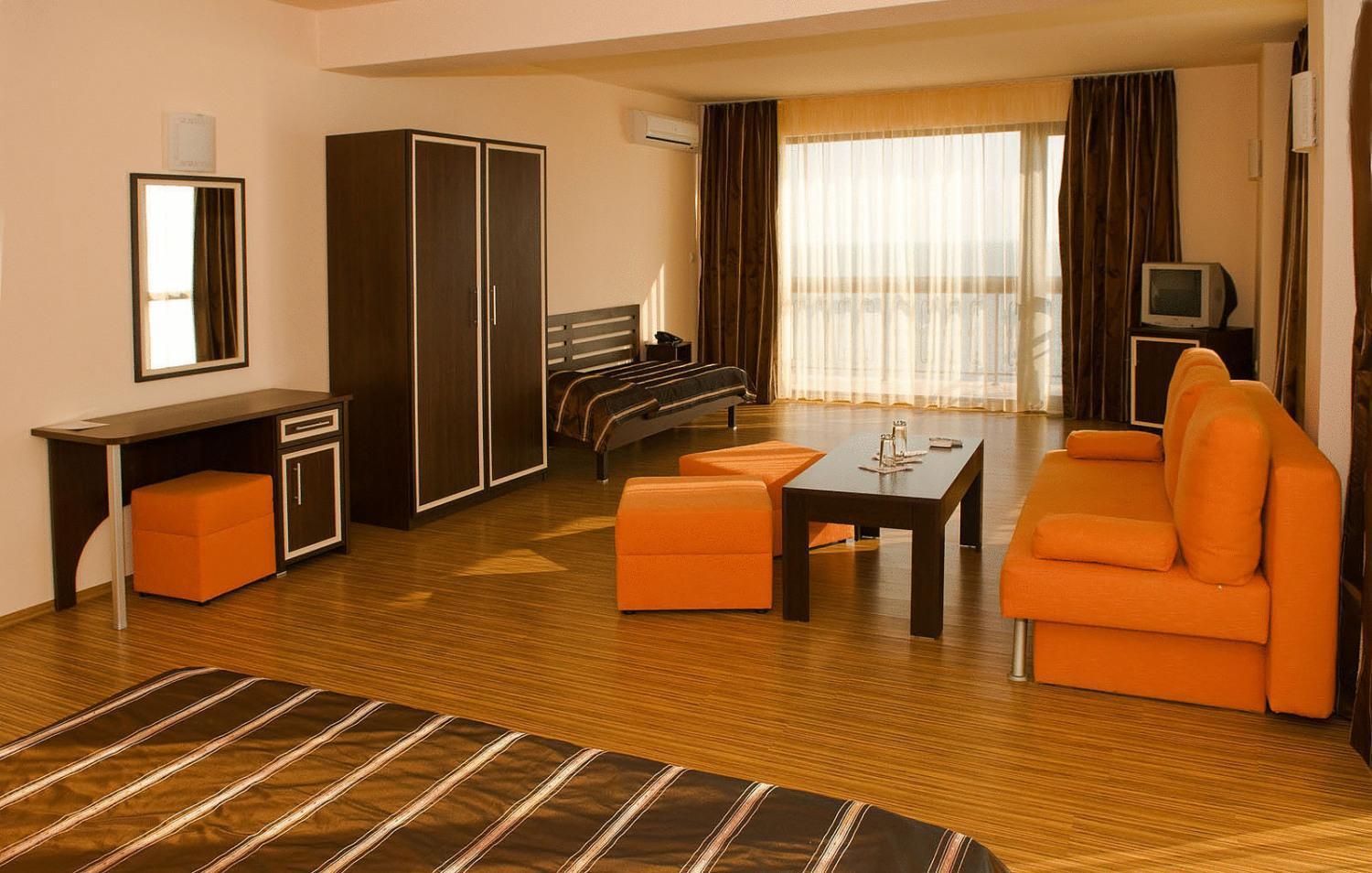 At The American'S Hotel Pomorie Luaran gambar