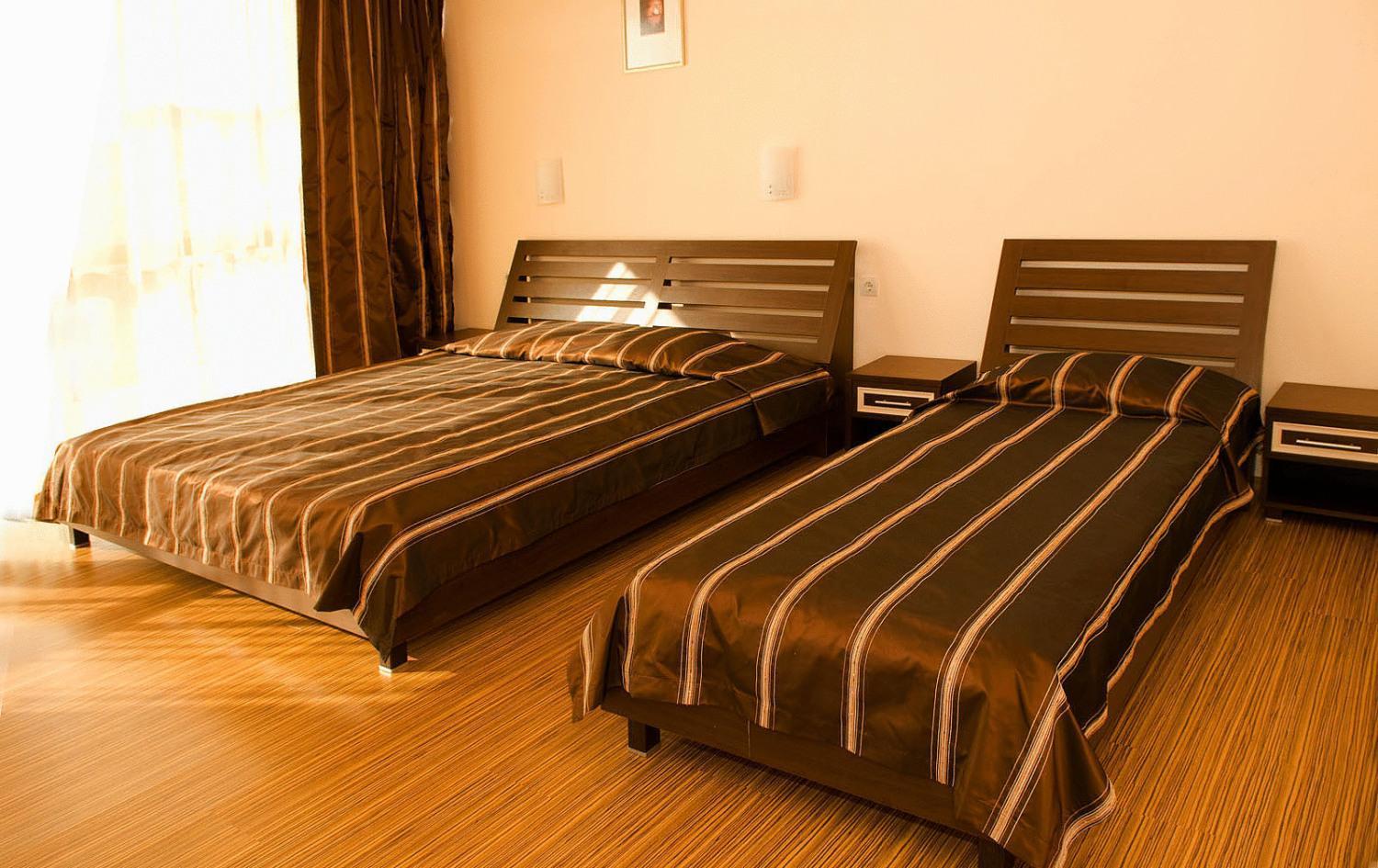 At The American'S Hotel Pomorie Luaran gambar